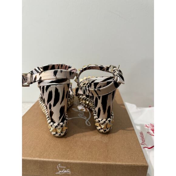 CHRISTIAN LOUBOUTIN
Pyraclou 110 leopard-print wedge sandals 38 BNIB - Picture 8 of 11